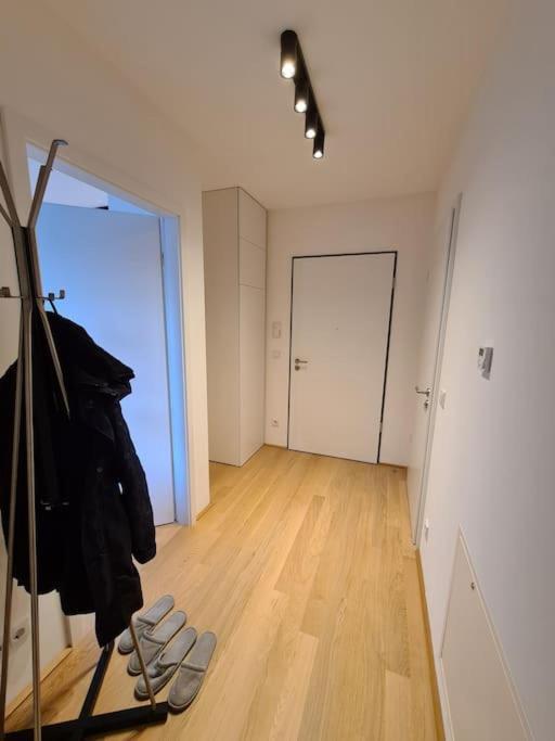 Neu, Zentral, Schoen, Bergblick, Suedterrasse Freilassing Eksteriør billede